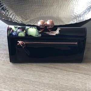 Ted Baker Bags - Ted Baker Wallet. Ted Baker Bags - Ted Baker Wallet.